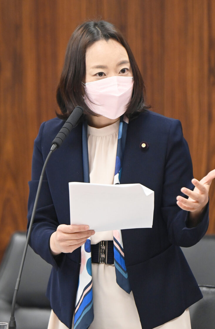 コロナで多忙化⁈ 学校の先生、声を聞かせてアンケート結果 122人の声が寄せられました。